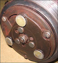 Example of overheated clutch due to slipping